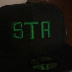 Black and green fitted New Era St Alfred hat